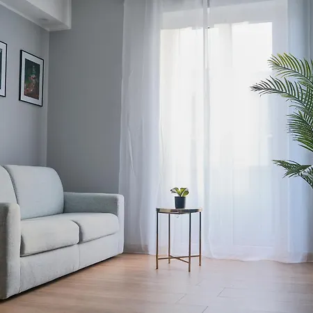 Basilica San Paolo - Cinema E Vasca Idromassaggio Рим