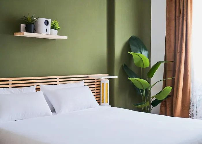 Basilica San Paolo - Cinema E Vasca Idromassaggio * Ρώμη